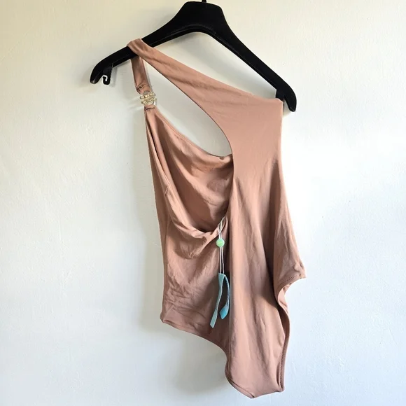 New Melissa Odabash Asymmetric Strap Gold Hardware Mocha One Piece Swimsuit Med